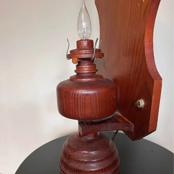Vintage Rustic Farmhouse Wooden Electric Oil Lamp With Wooden Wall Mount - Picture 4 of 11